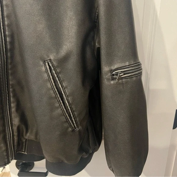 Zara Oversized Faux Leather Bomber Jacket - Picture 7 of 10